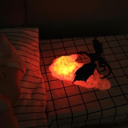 Lampa Dragon 3D care scuipa foc, Iluminata cu led rosu, reincarcabila